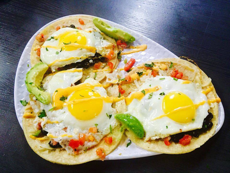 Surf Shack Restaurant | restaurant | 326 John Ringling Blvd, Sarasota, FL 34236, USA | 9419601122 OR +1 941-960-1122