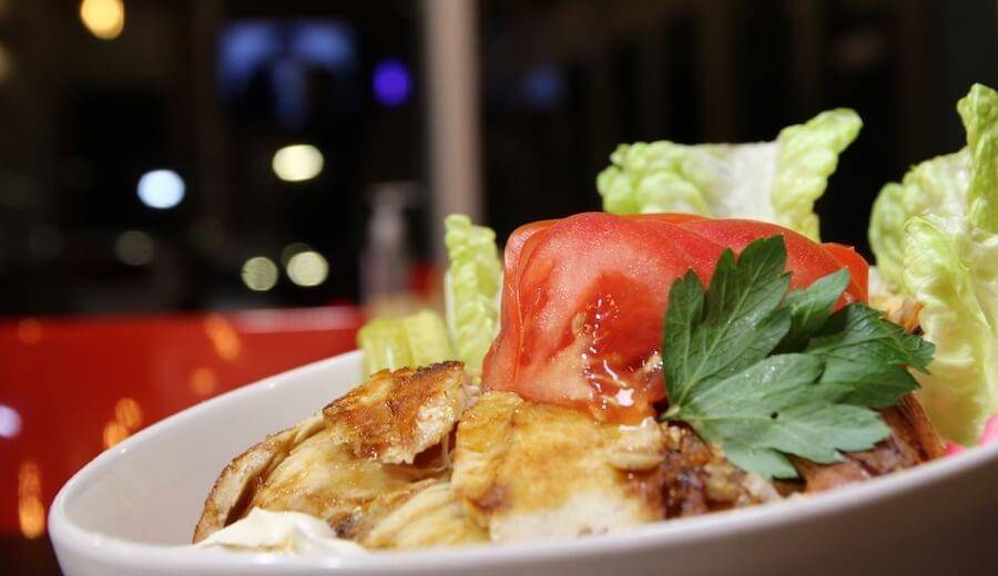 Shawarma Royale | restaurant | 2525 Prince Michael Dr unit 7, Oakville, ON L6H 0E9, Canada | 2897254249 OR +1 289-725-4249