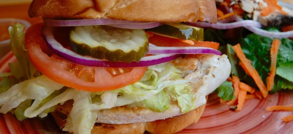 The Gap Pub & Grill | restaurant | 280 VT-5A, Orleans, VT 05860, USA | 8025254187 OR +1 802-525-4187