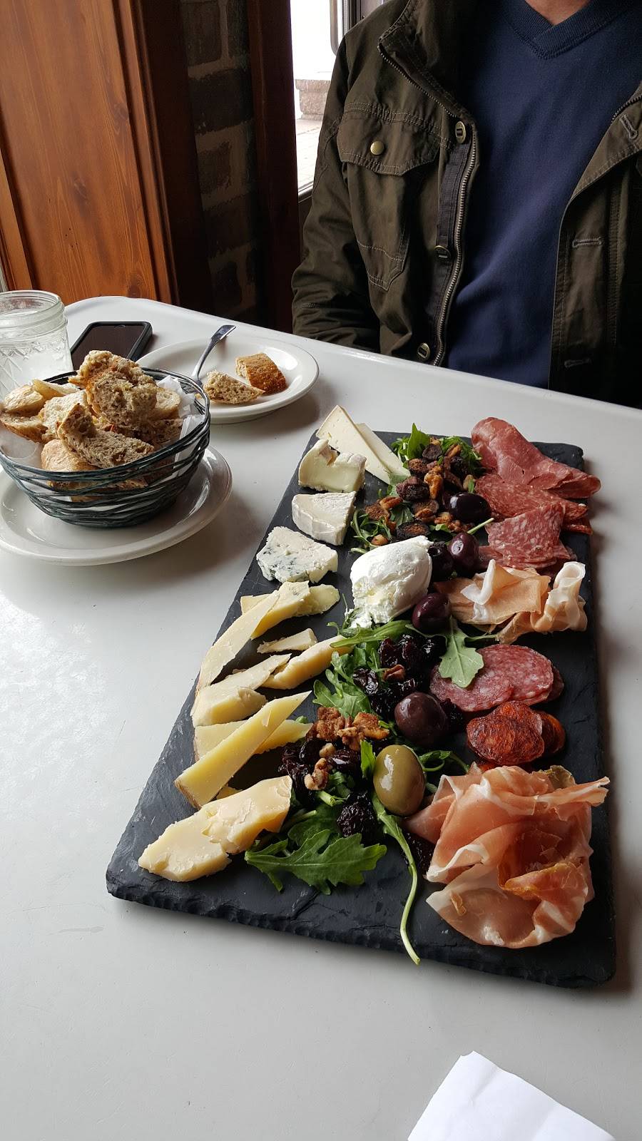 Door County Creamery | restaurant | 10653 N Bay Shore Dr, Sister Bay, WI 54234, USA | 9208543388 OR +1 920-854-3388