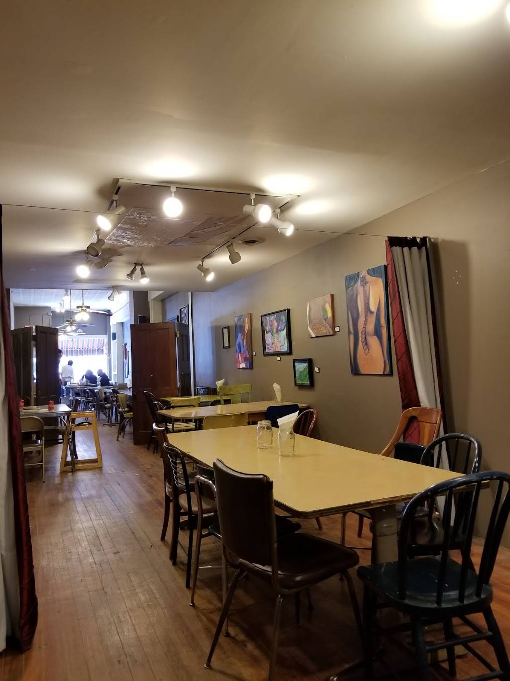 Baked | meal takeaway | 57 S Seminary St, Galesburg, IL 61401, USA | 3092974267 OR +1 309-297-4267