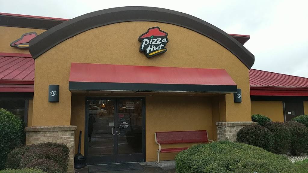 Pizza Hut | restaurant | 685 Park St, Belmont, NC 28012, USA | 7048257335 OR +1 704-825-7335