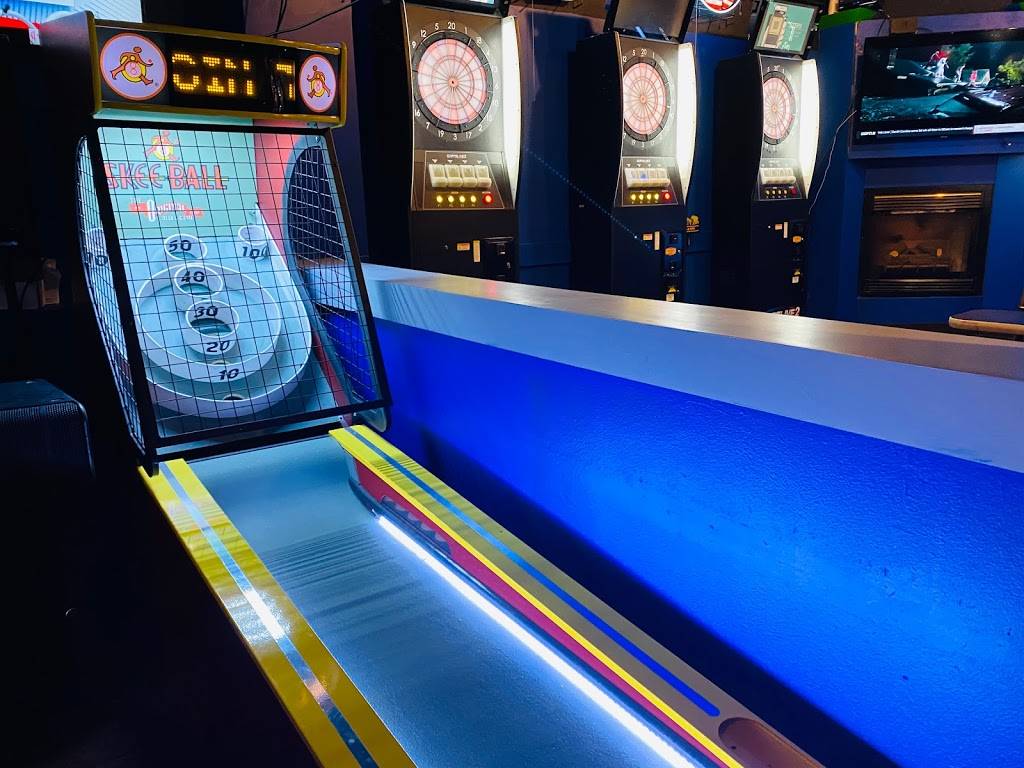 Admiral Pub | restaurant | 2306 California Ave SW, Seattle, WA 98116, USA | 2069339500 OR +1 206-933-9500