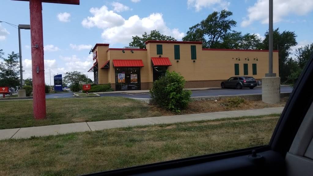 Popeyes Louisiana Kitchen | restaurant | 3040 W 159th St, Markham, IL 60428, USA | 7083398709 OR +1 708-339-8709