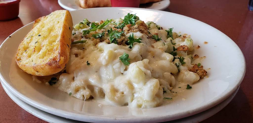 Old Chicago | meal takeaway | 7610 North Grand Prairie Drive, Peoria, IL 61615, USA | 3096911885 OR +1 309-691-1885