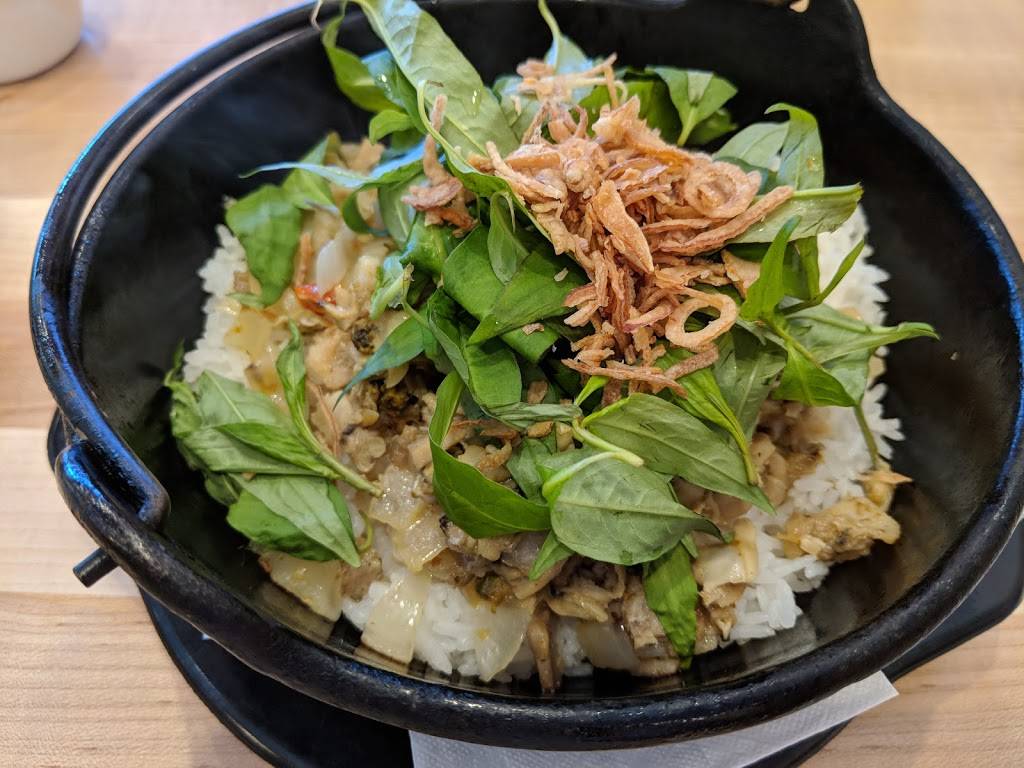 Hai Duong Restaurant Eden Center | restaurant | 6795 Wilson Blvd #7, Falls Church, VA 22044, USA | 7035385289 OR +1 703-538-5289