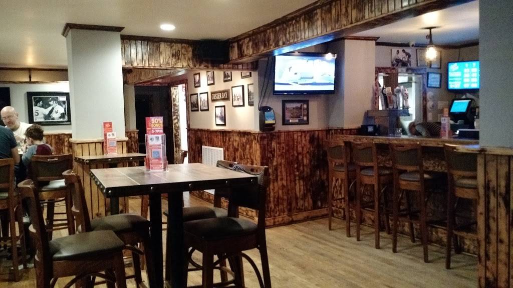 Dels Bar & Grill | restaurant | 129 Pine Hollow Rd, Oyster Bay, NY 11771, USA | 5169224444 OR +1 516-922-4444