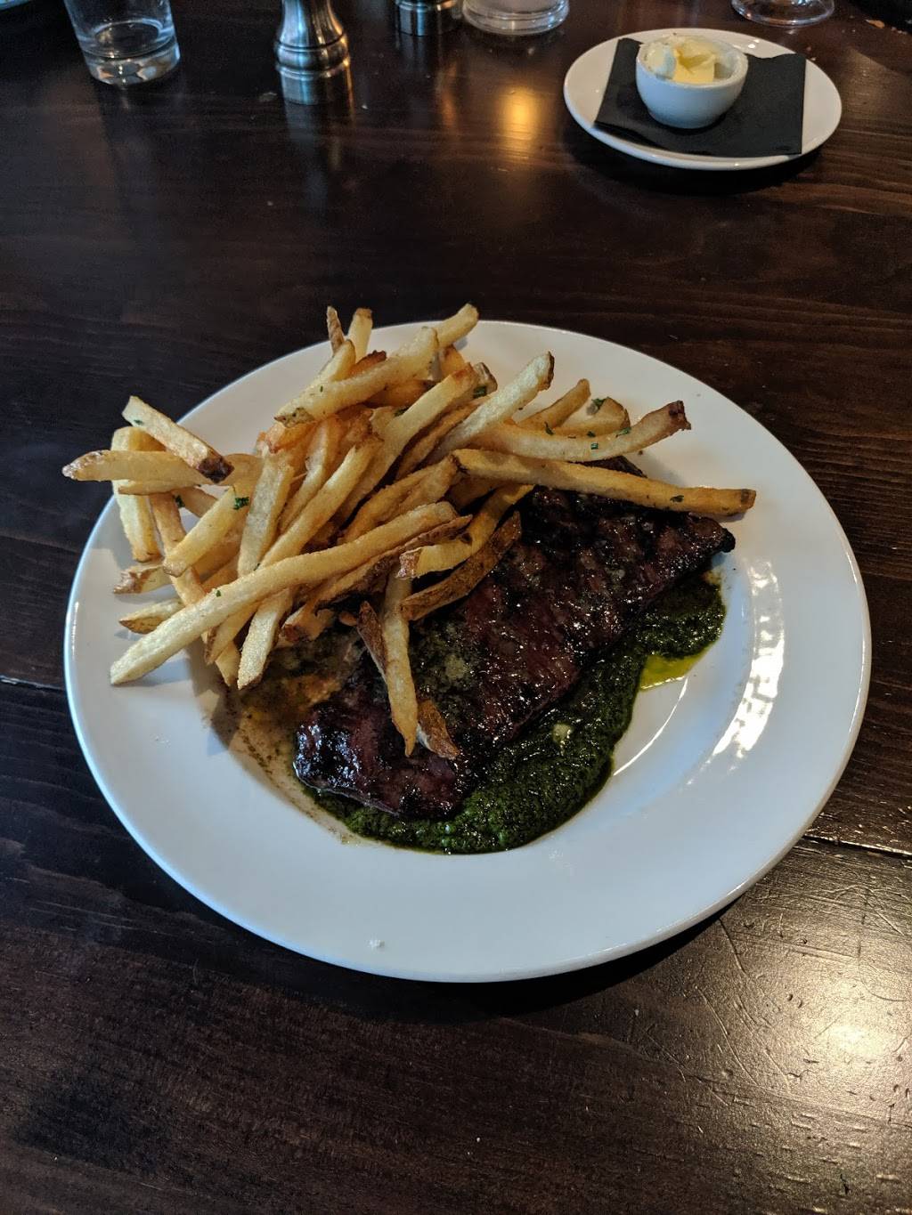 Avenue Restaurant | restaurant | 445 Main St, Medfield, MA 02052, USA | 5089066040 OR +1 508-906-6040