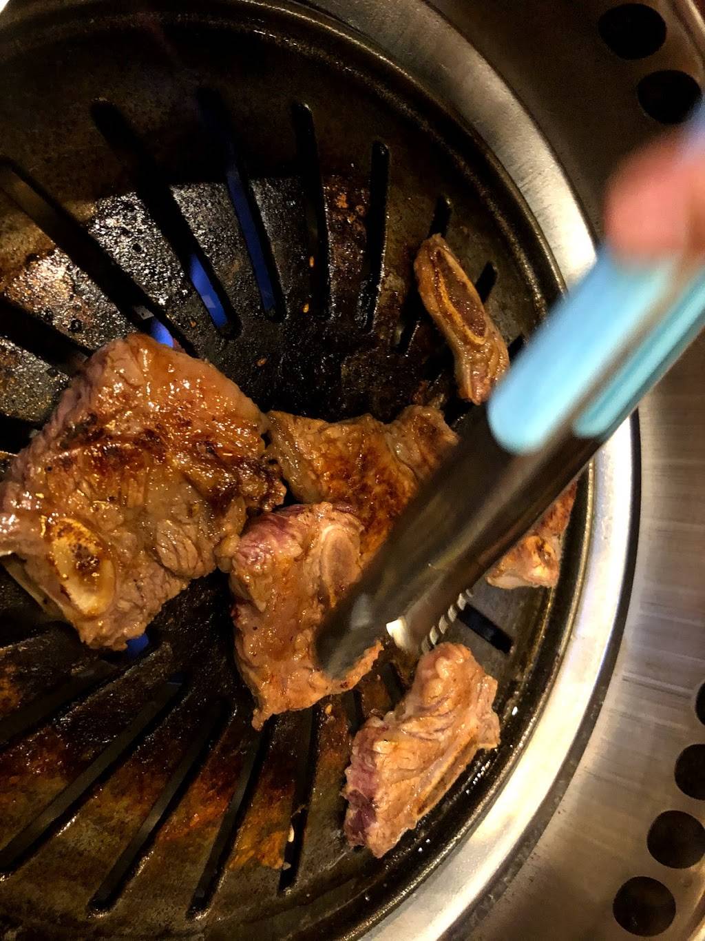 3000 Miles Korean BBQ Restaurant | restaurant | 16035 Bayview Ave D1, Aurora, ON L4G 3L4, Canada | 9058413737 OR +1 905-841-3737