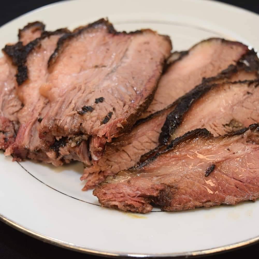 Bourbon and Bones The Smokehouse | restaurant | 17011 St Clair Ave, Cleveland, OH 44110, USA | 2169128858 OR +1 216-912-8858