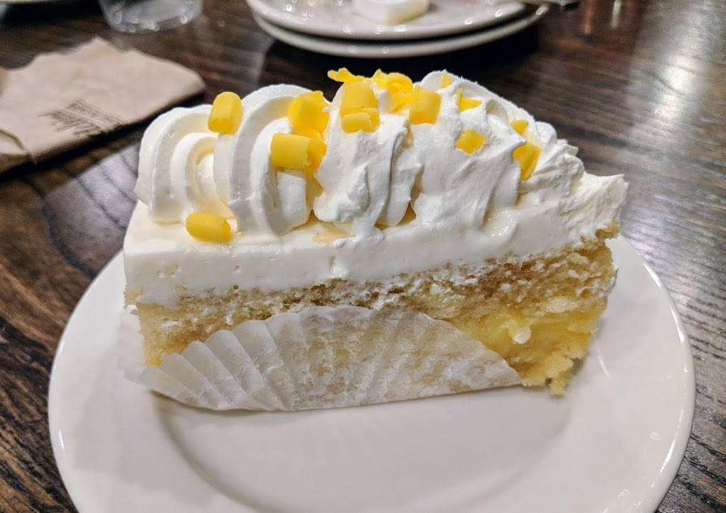 la Madeleine French Bakery & Cafe | cafe | 2156 E Williams Field Rd #101, Gilbert, AZ 85296, USA | 4804858490 OR +1 480-485-8490