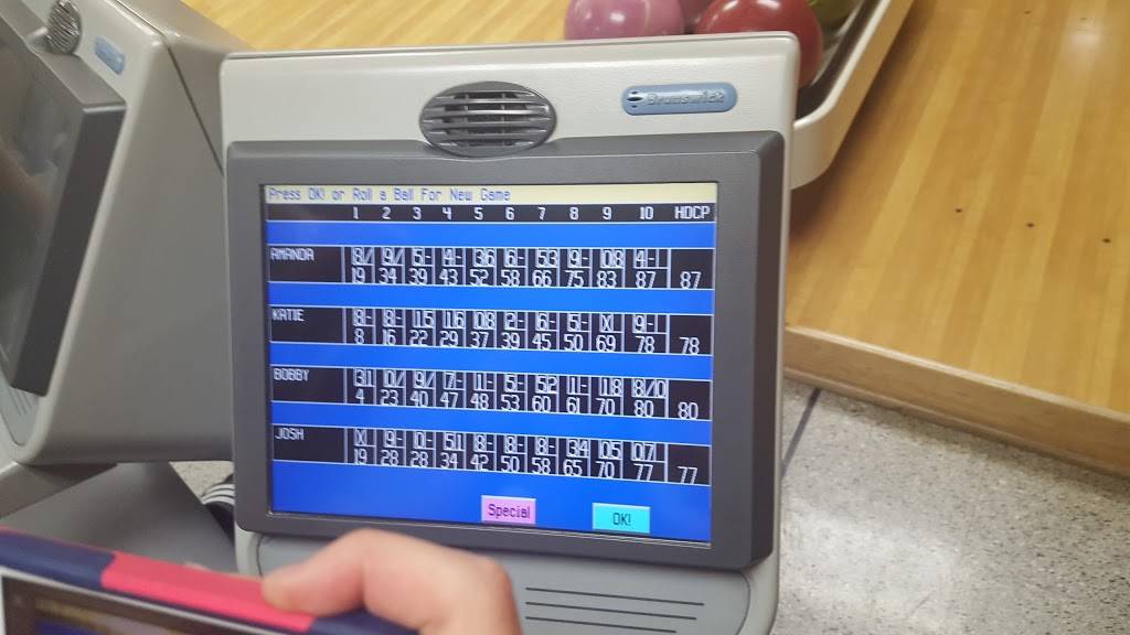 Nesbits Lanes | meal takeaway | 3501 Leechburg Rd, Pittsburgh, PA 15239, USA | 4127935556 OR +1 412-793-5556