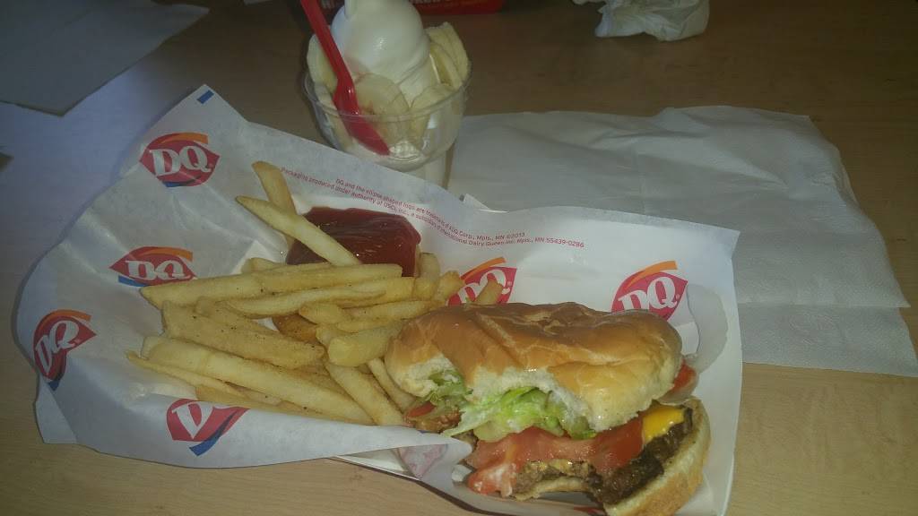 Dairy Queen Grill & Chill | restaurant | 9011 Cody Lee Rd, Fort Myers, FL 33912, USA | 2397681238 OR +1 239-768-1238
