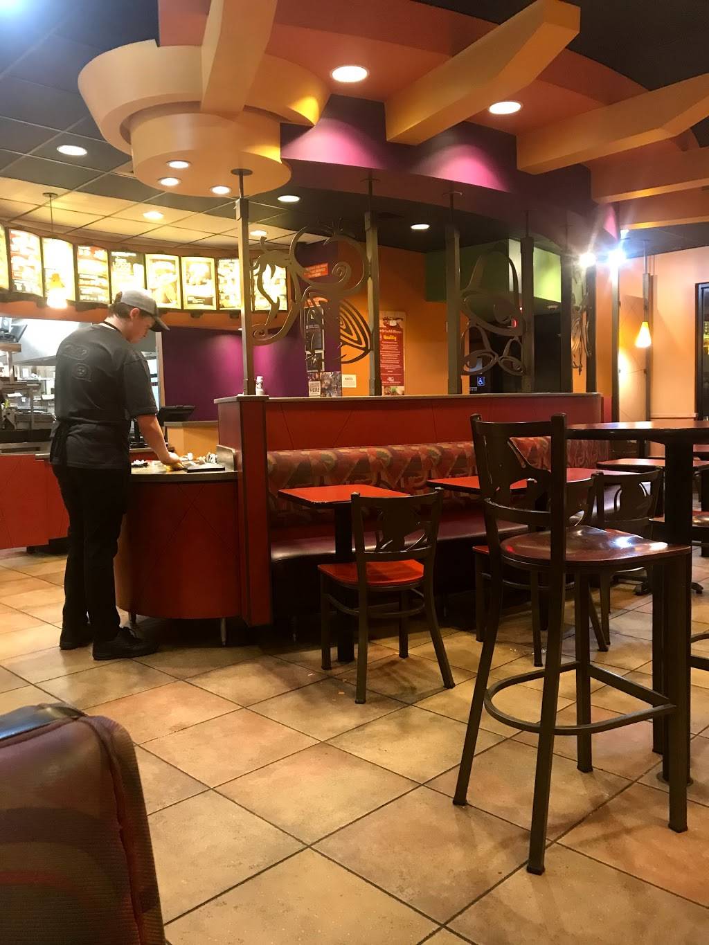 Taco Bell | meal takeaway | 1220 Market St, Redding, CA 96001, USA | 5302463826 OR +1 530-246-3826