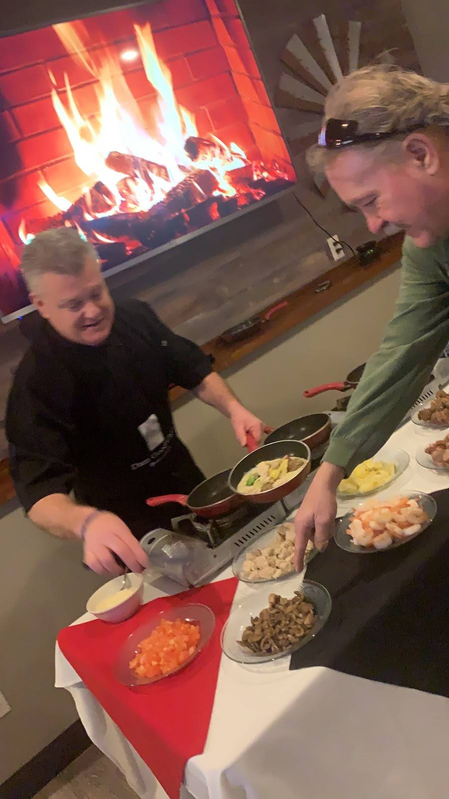 Hardys Tiki Bar | restaurant | 740 N Main St, West Bridgewater, MA 02379, USA | 7742574077 OR +1 774-257-4077