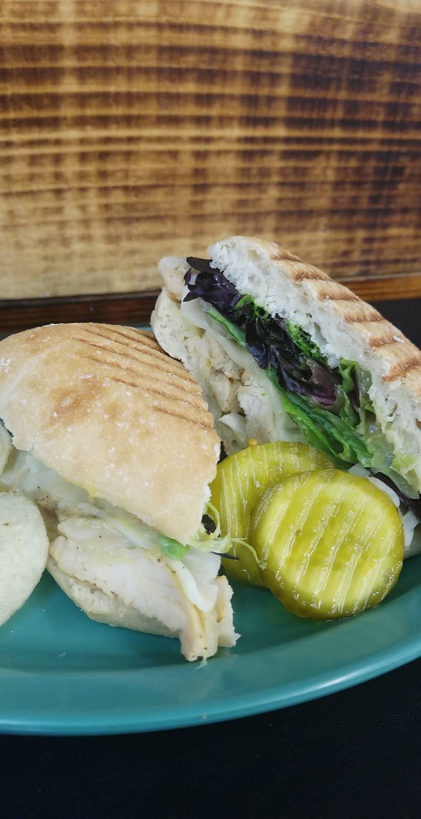 Jemmas Cafe | restaurant | 305 W Bridge St, Wausau, WI 54401, USA | 7152986155 OR +1 715-298-6155