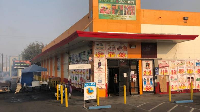 La Fiesta Supermarket | Stockton | restaurant | 1900 S, El Dorado St, Stockton, CA 95206, USA | 2095940304 OR +1 209-594-0304