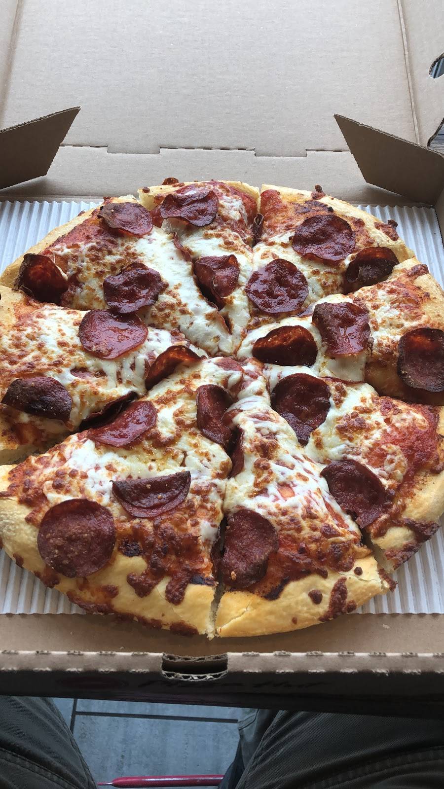 Pizza Hut | meal delivery | 3777 Rue Jean-Talon O, Montréal, QC H3R 2G4, Canada | 5143448444 OR +1 514-344-8444