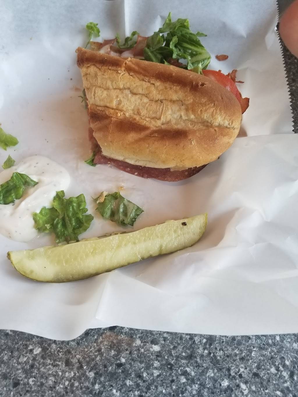 Knollas Pizza Maize | restaurant | 4041 N Maize Rd #200, Maize, KS 67101, USA | 3167224662 OR +1 316-722-4662