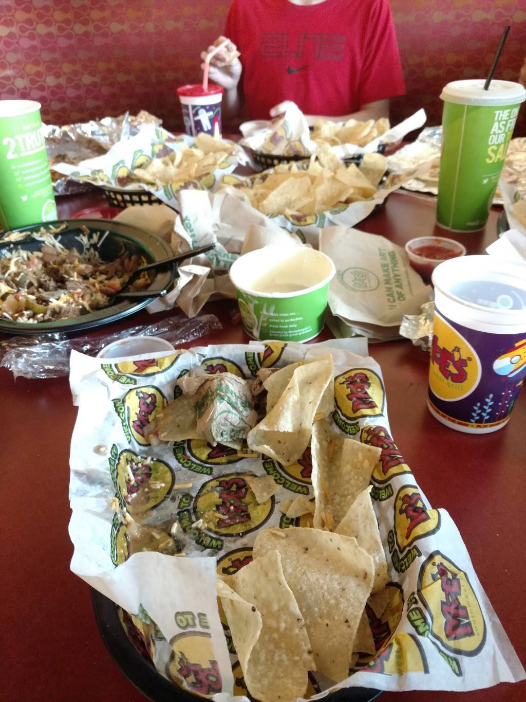 Moes Southwest Grill | restaurant | 1222 Arsenal St, Watertown, NY 13601, USA | 3156816046 OR +1 315-681-6046