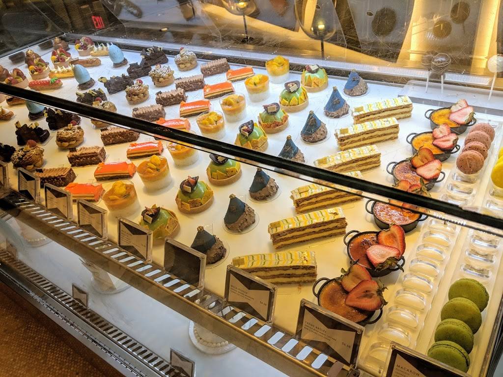 Chez Bon Bon | bakery | 4441 Collins Avenue, [Lobby], Miami Beach, FL 33140, USA | 3056744740 OR +1 305-674-4740