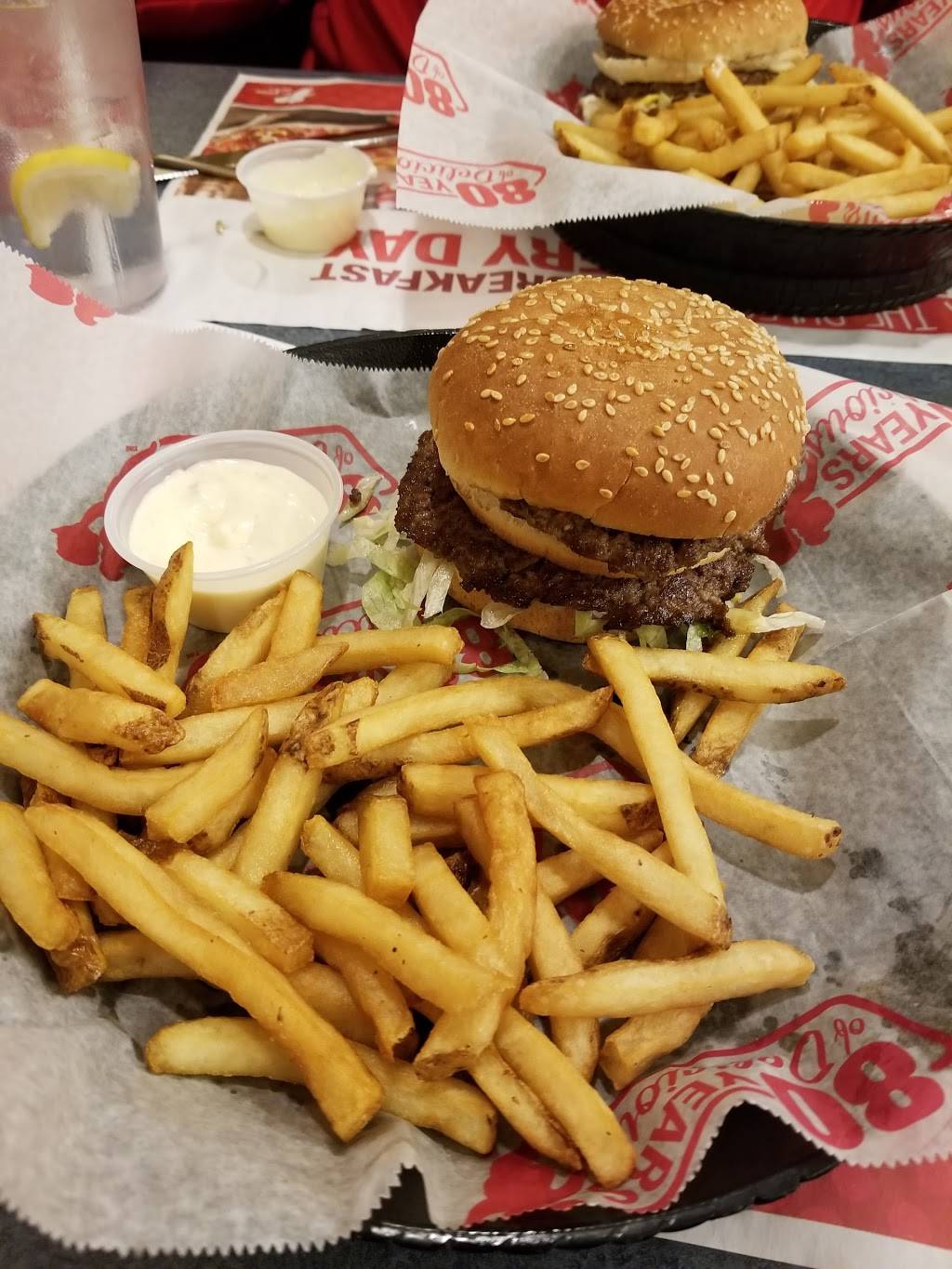 Big Boy | restaurant | 7800 Granger Rd, Cleveland, OH 44125, USA | 2165242576 OR +1 216-524-2576