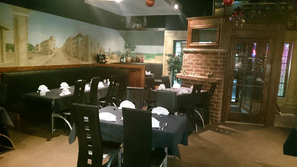 J & B Family Restaurant | restaurant | 79 Victoria St N, Kitchener, ON N2H 5C1, Canada | 5195688361 OR +1 519-568-8361