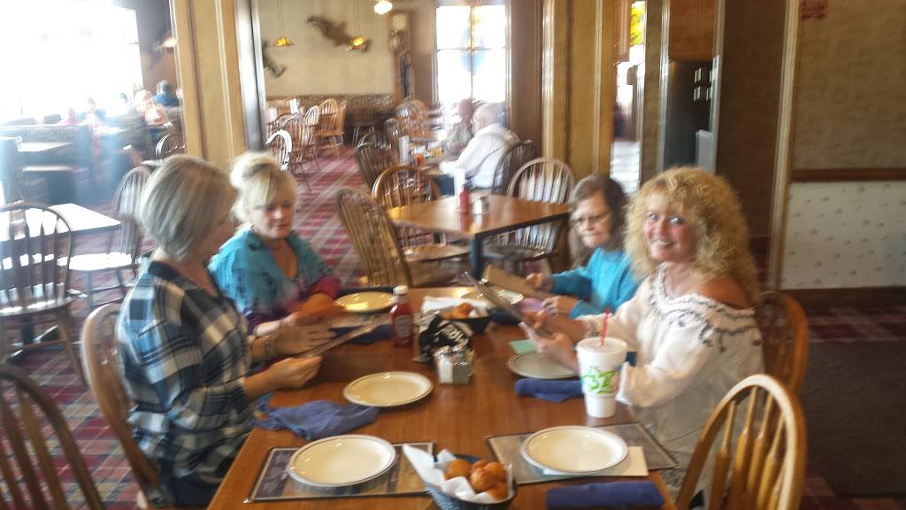 Jumpin Catfish Restaurant | restaurant | 834 SW Blue Pkwy, Lees Summit, MO 64063, USA | 8165543474 OR +1 816-554-3474