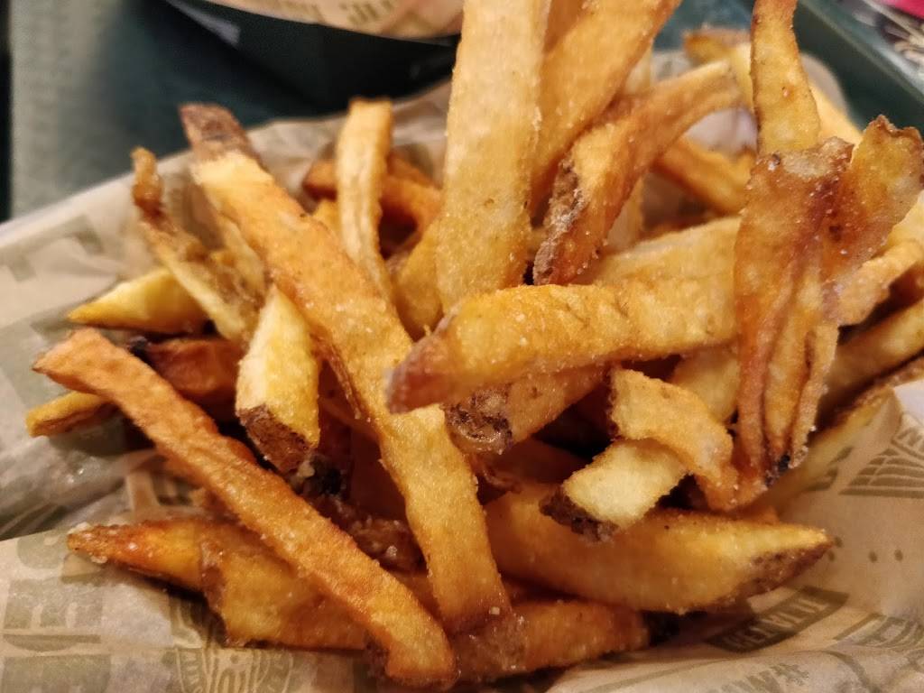 Wingstop | restaurant | 5309 W 10th St, Indianapolis, IN 46224, USA | 3176897867 OR +1 317-689-7867