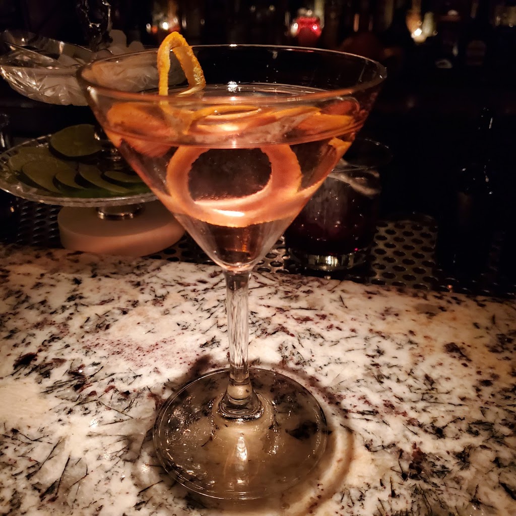 Maudes Liquor Bar | meal takeaway | 114 N Green St, Chicago, IL 60607, USA | 3123662646 OR +1 312-366-2646