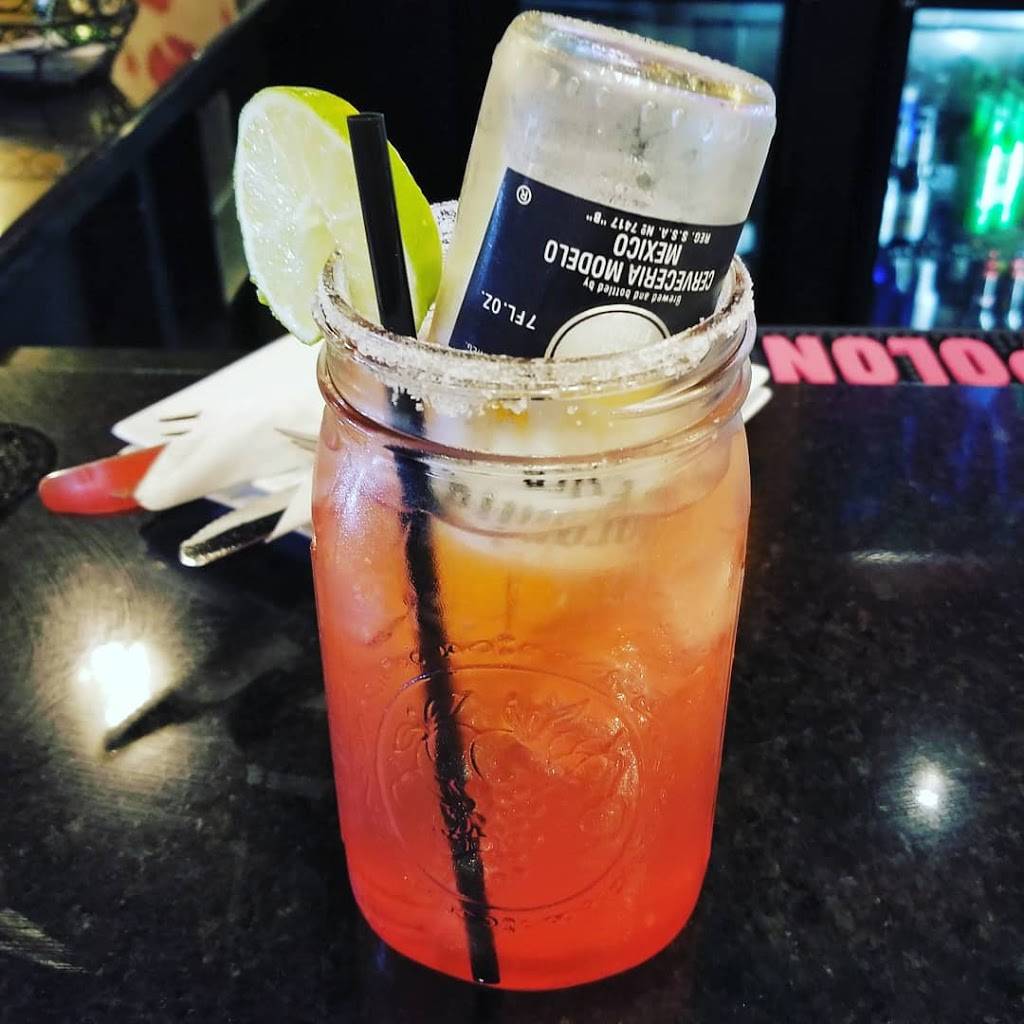 Lorenas Cantina | restaurant | 860 Elm St, Manchester, NH 03101, USA | 6039359285 OR +1 603-935-9285