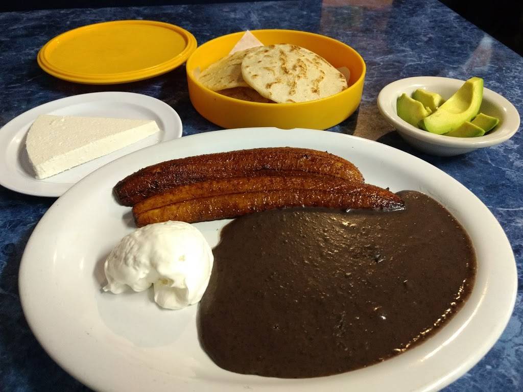 La Chele Salvadorean Restaurant Pupuseria | restaurant | 12134 Pacific Hwy SW, Lakewood, WA 98499, USA | 2535825173 OR +1 253-582-5173