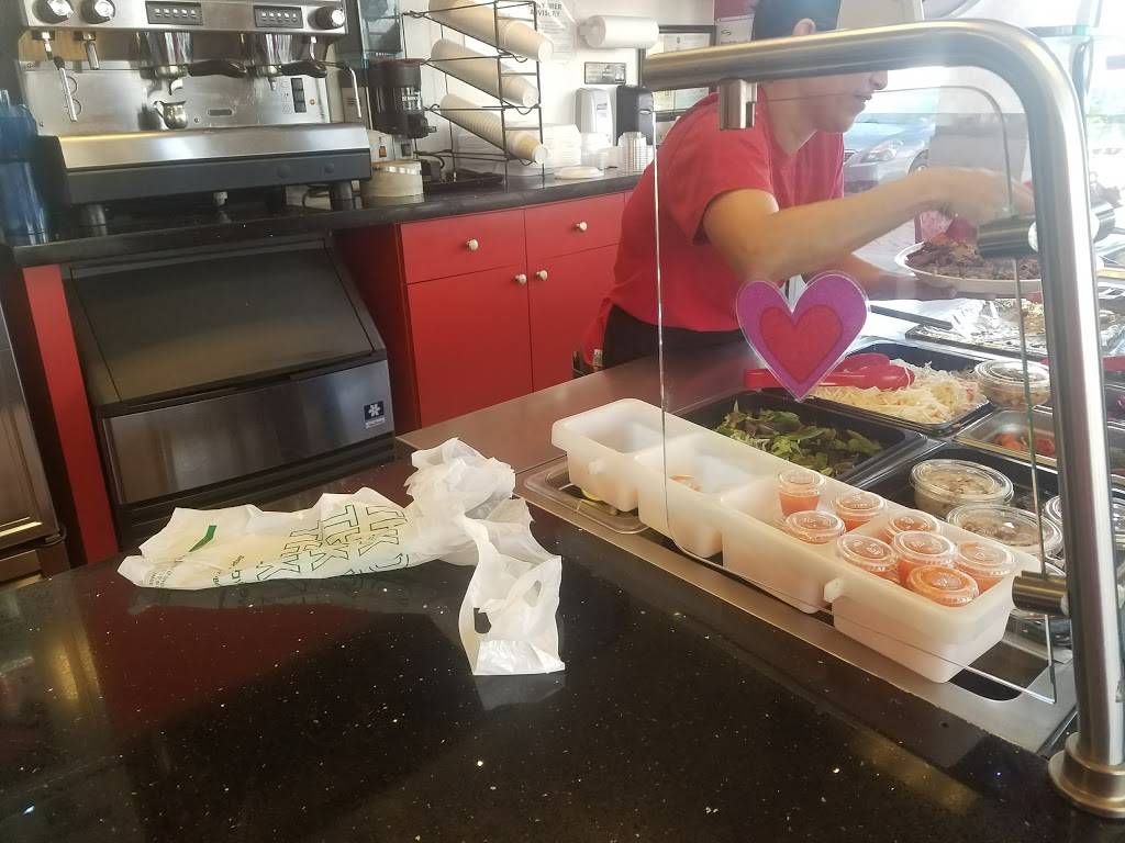 Fritanga Angonica | restaurant | 2794 W 68th St Suite 101, Hialeah, FL 33016, USA | 3058222981 OR +1 305-822-2981