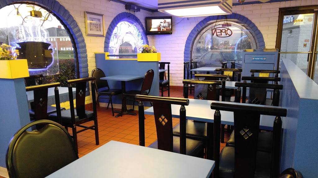 The Gyro Shoppe | meal delivery | 2061 W Henderson Rd, Columbus, OH 43220, USA | 6144421200 OR +1 614-442-1200