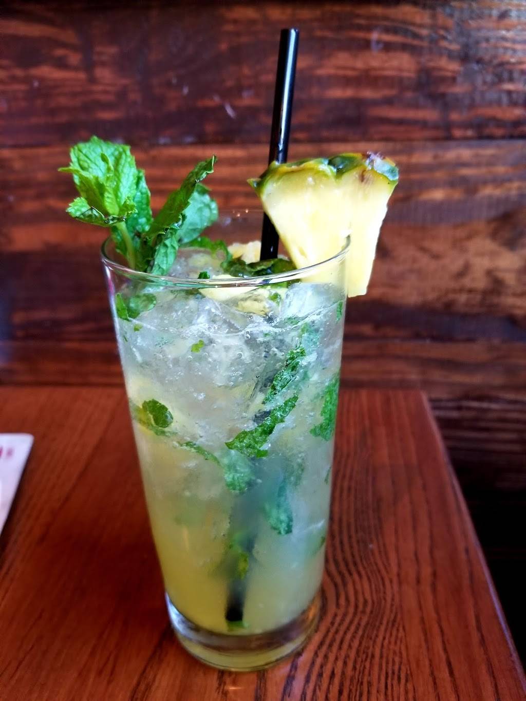 Outback Steakhouse | restaurant | 10918 N Dale Mabry Hwy, Tampa, FL 33618, USA | 8139694329 OR +1 813-969-4329