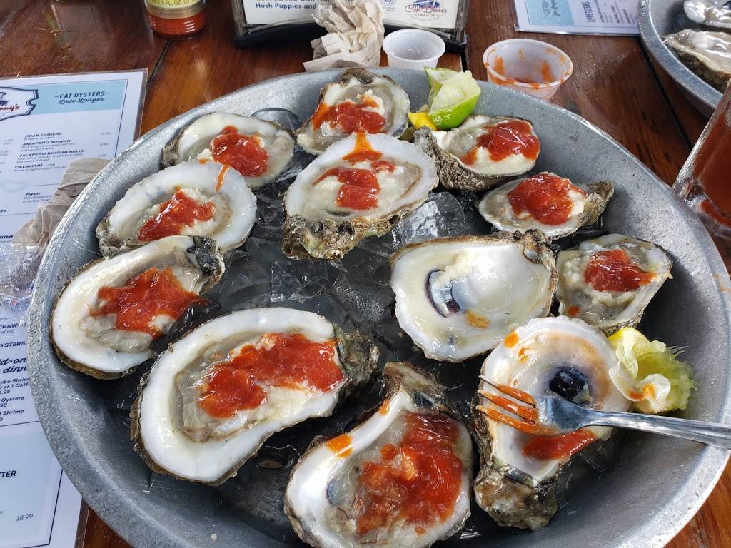 Captain Bennys | restaurant | 10896 Northwest Fwy, Houston, TX 77092, USA | 7136801828 OR +1 713-680-1828