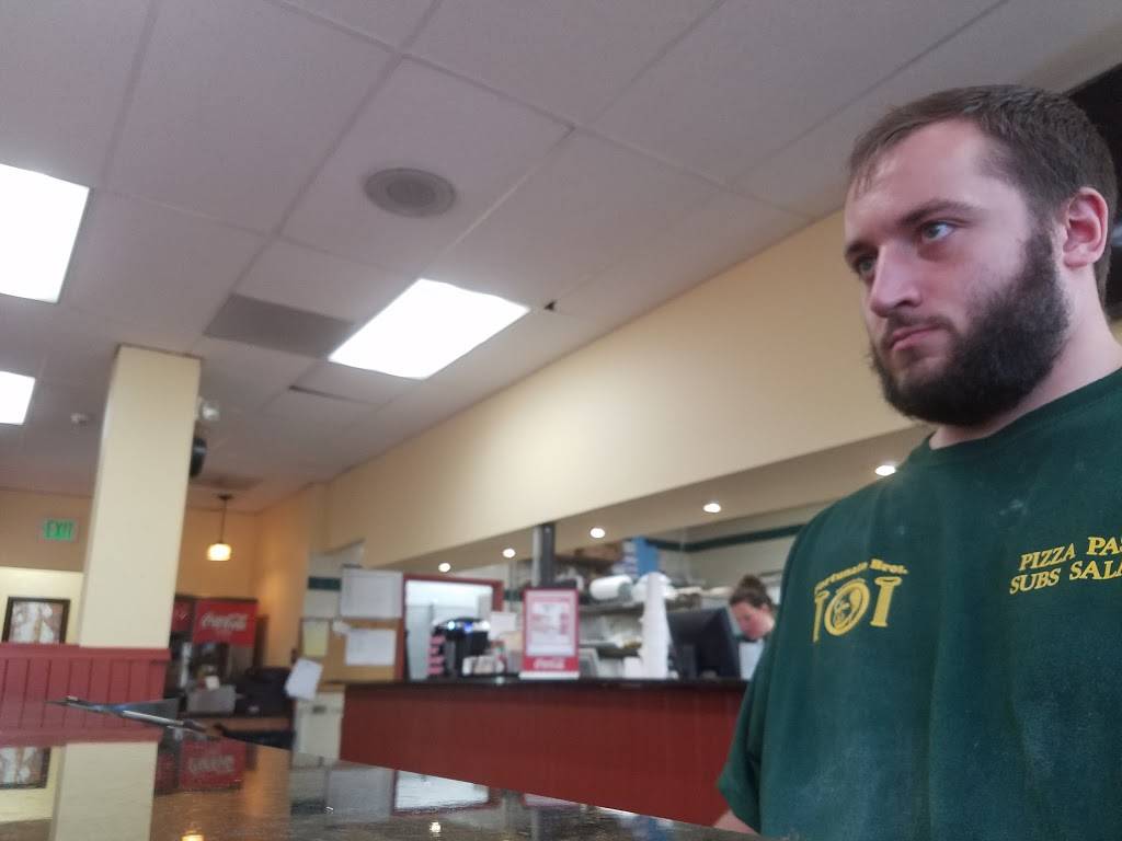 Fortunato Brothers Pizza | restaurant | 3101 Emmorton Rd, Abingdon, MD 21009, USA | 4105691100 OR +1 410-569-1100