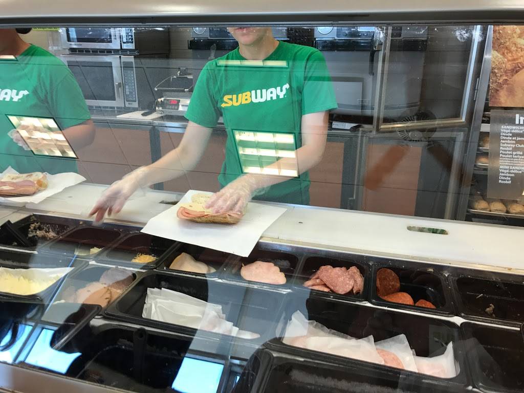 Subway | restaurant | 348 Chemin Yamaska, Saint-Germain-de-Grantham, QC J0C 1K0, Canada | 8193952225 OR +1 819-395-2225