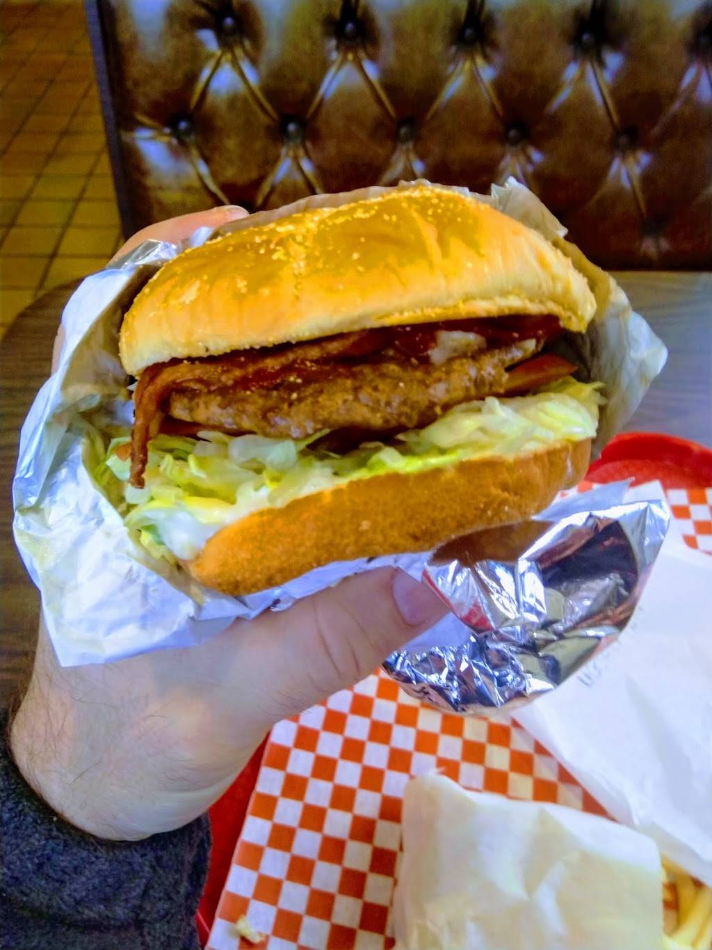 Burger Ranch | restaurant | 820 S 38th St, Tacoma, WA 98418, USA | 2534723069 OR +1 253-472-3069