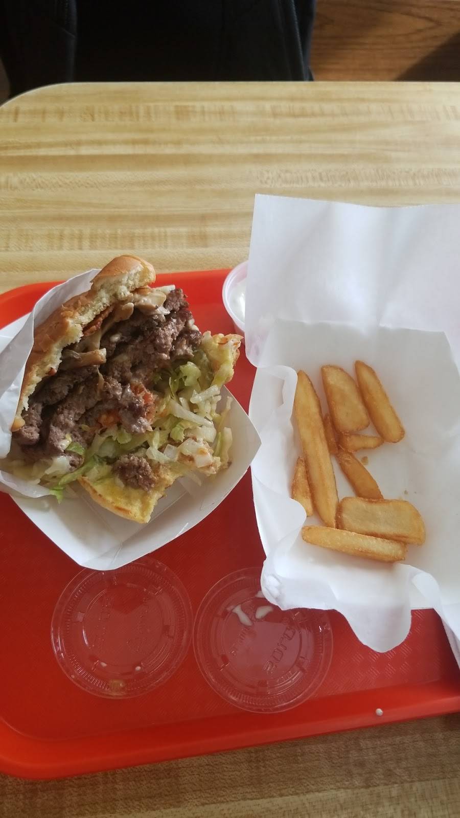 Burger Jim | restaurant | 704 E 4th Ave, Anchorage, AK 99501, USA | 9072744330 OR +1 907-274-4330