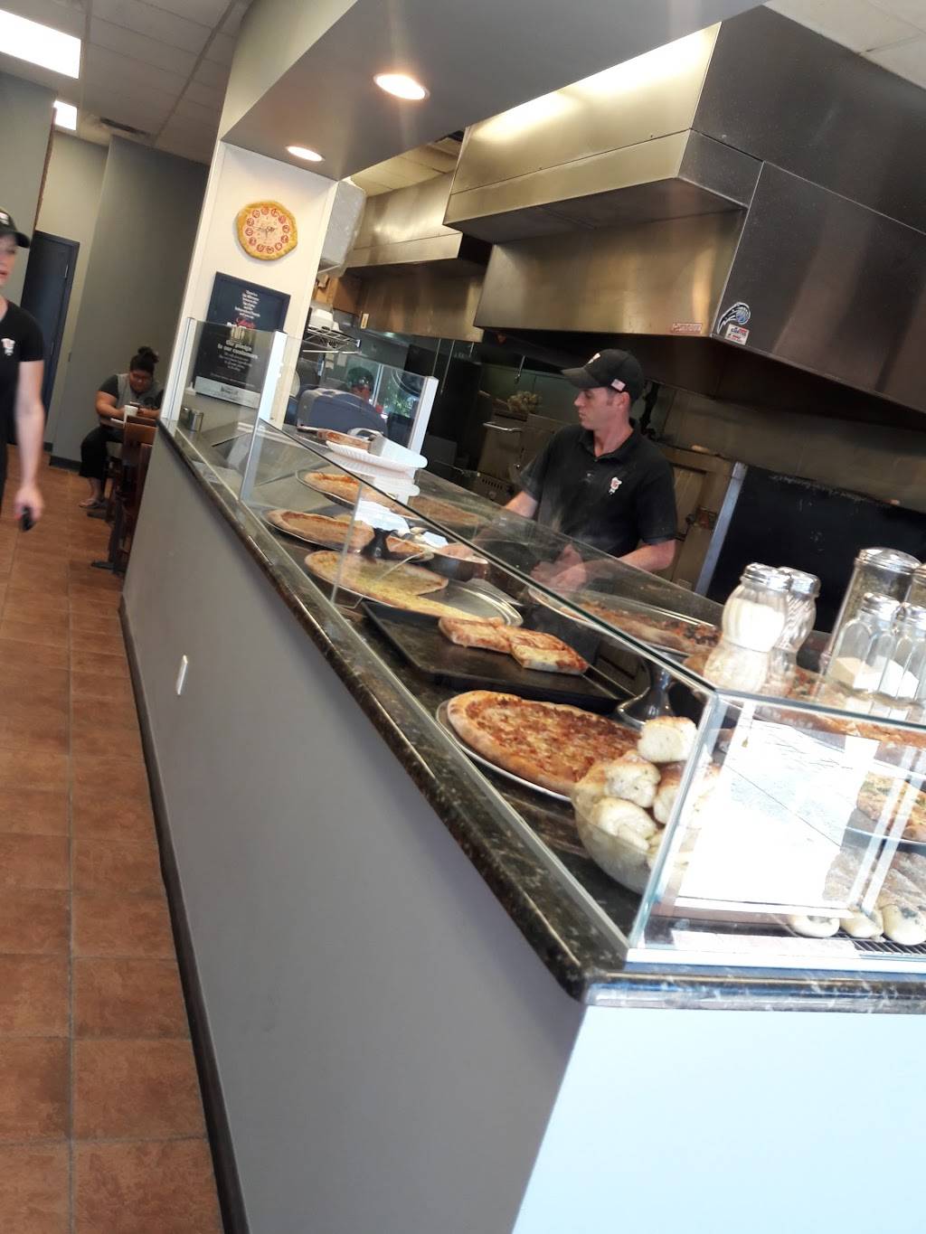 Italian Village Pizza | restaurant | 275 S Chickasaw Trail Ste 5, Orlando, FL 32825, USA | 4077378889 OR +1 407-737-8889