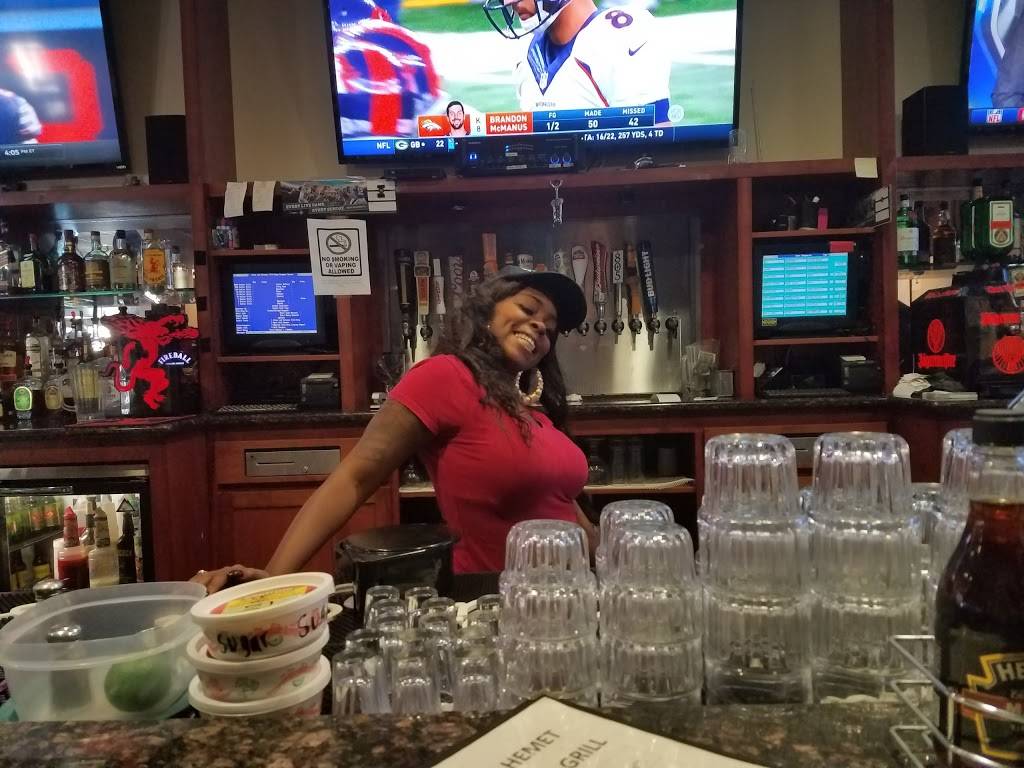 Shooters Sports Bar & Grill Hemet | restaurant | 121 E Florida Ave, Hemet, CA 92543, USA | 9519292223 OR +1 951-929-2223