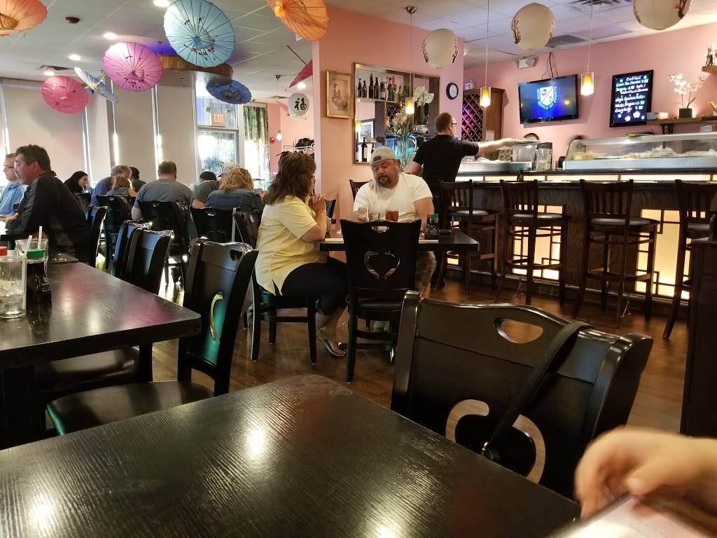 Sakura Japanese Restaurant | restaurant | 2302 N Richmond Rd, McHenry, IL 60050, USA | 8153443030 OR +1 815-344-3030