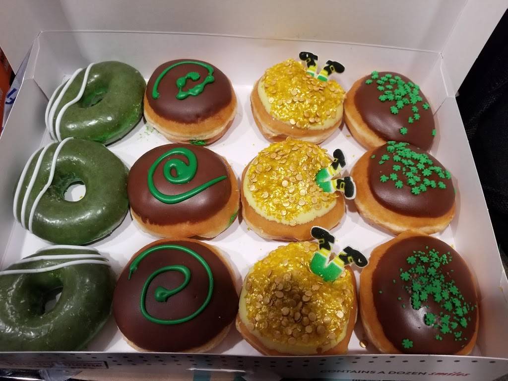 Krispy Kreme | bakery | 3201 W Indian School Rd, Phoenix, AZ 85017, USA | 6022653147 OR +1 602-265-3147