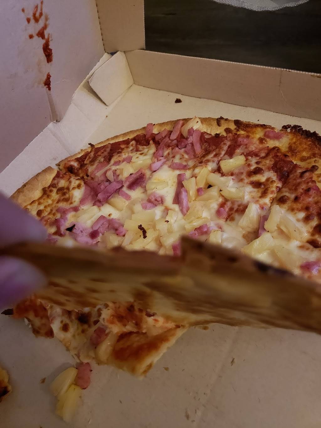 Little Caesars Pizza | meal takeaway | 26900 Newport Rd Suite 123, Menifee, CA 92584, USA | 9513019194 OR +1 951-301-9194