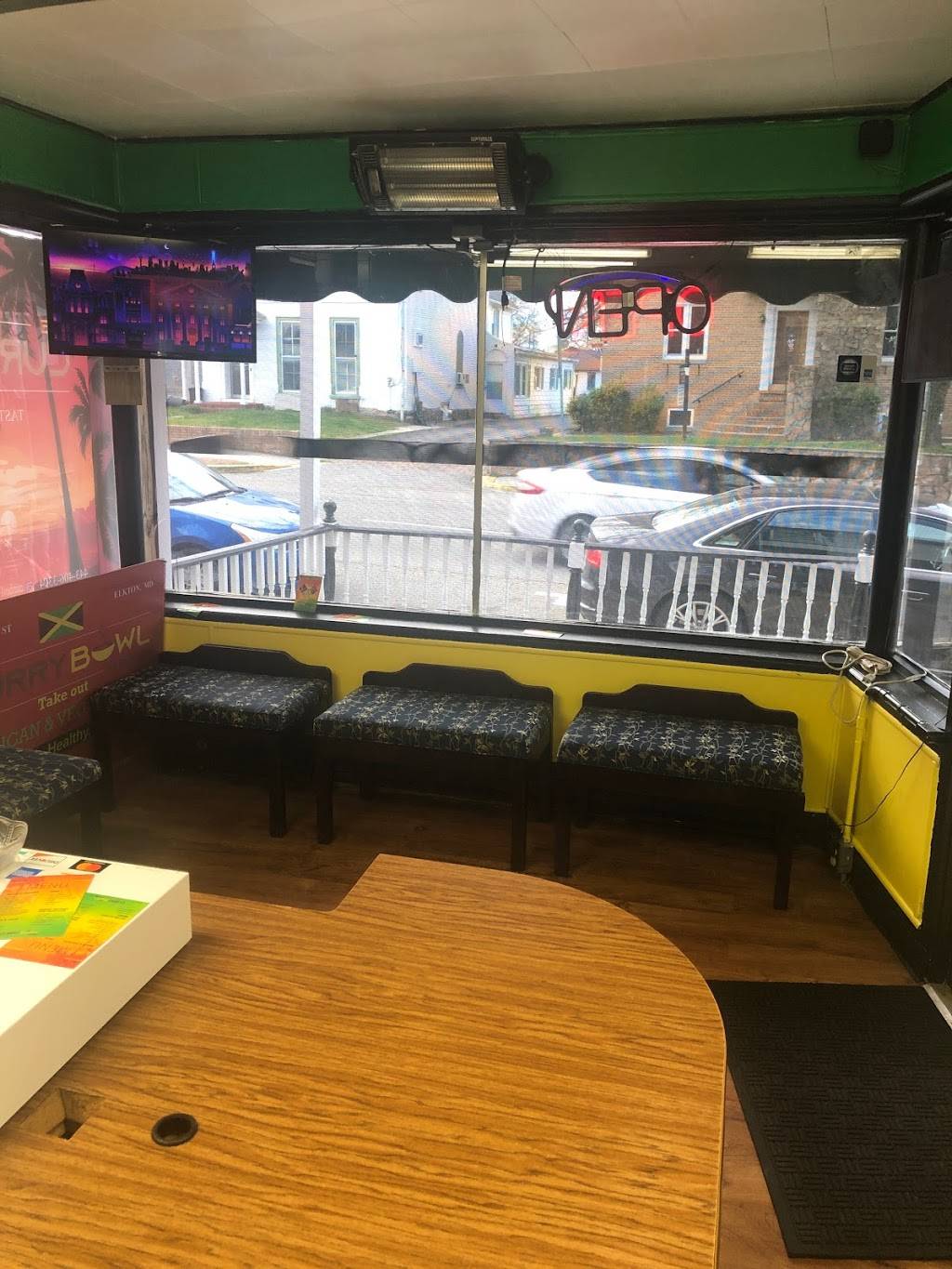 The curry bowl kitchen | restaurant | 152 W Main St, Elkton, MD 21921, USA | 4434063304 OR +1 443-406-3304