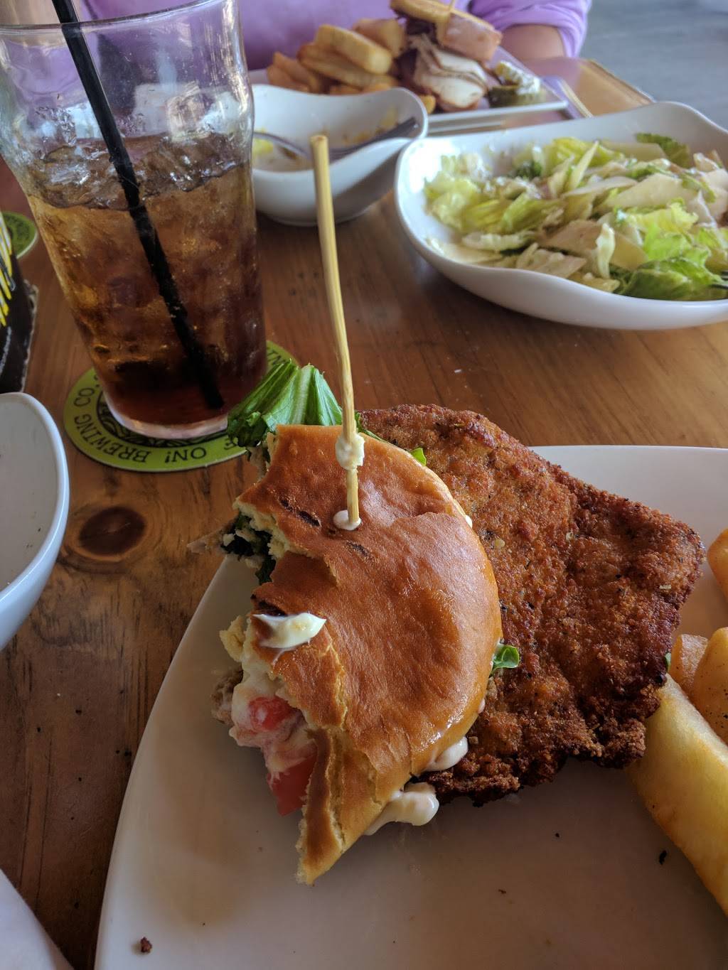 Big Woods Speedway | restaurant | 1002 N Main St, Speedway, IN 46224, USA | 3177573250 OR +1 317-757-3250