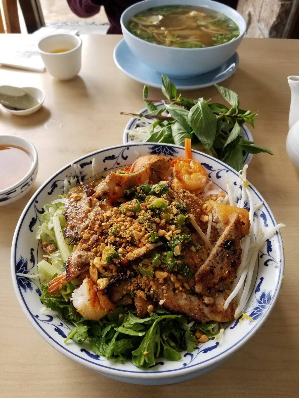 Pho Nguyen Restaurant | restaurant | 275 W Calaveras Blvd, Milpitas, CA 95035, USA | 4089455909 OR +1 408-945-5909