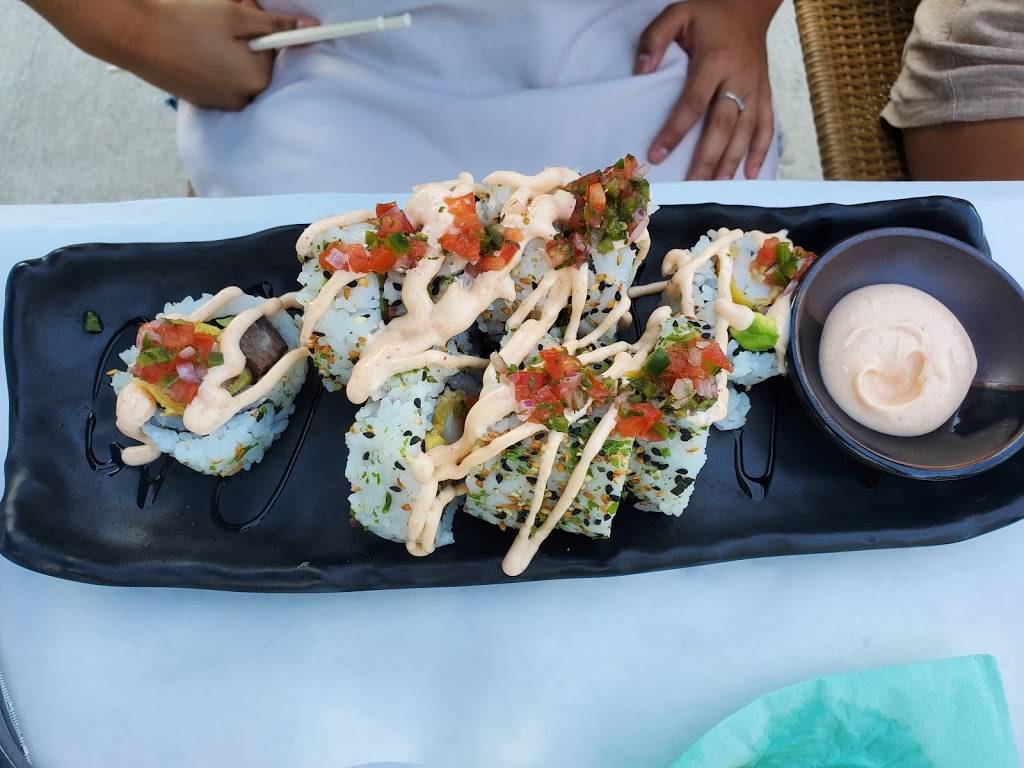 Aura Cocina | restaurant | 315 Meserole St, Brooklyn, NY 11206, USA | 9294893777 OR +1 929-489-3777