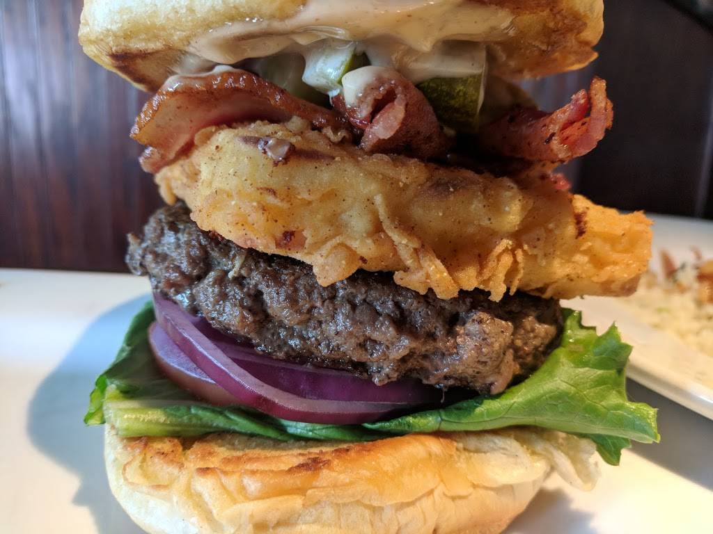 OMaddys Bar & Grille | night club | 5405 Shore Blvd S, Gulfport, FL 33707, USA | 7273238643 OR +1 727-323-8643